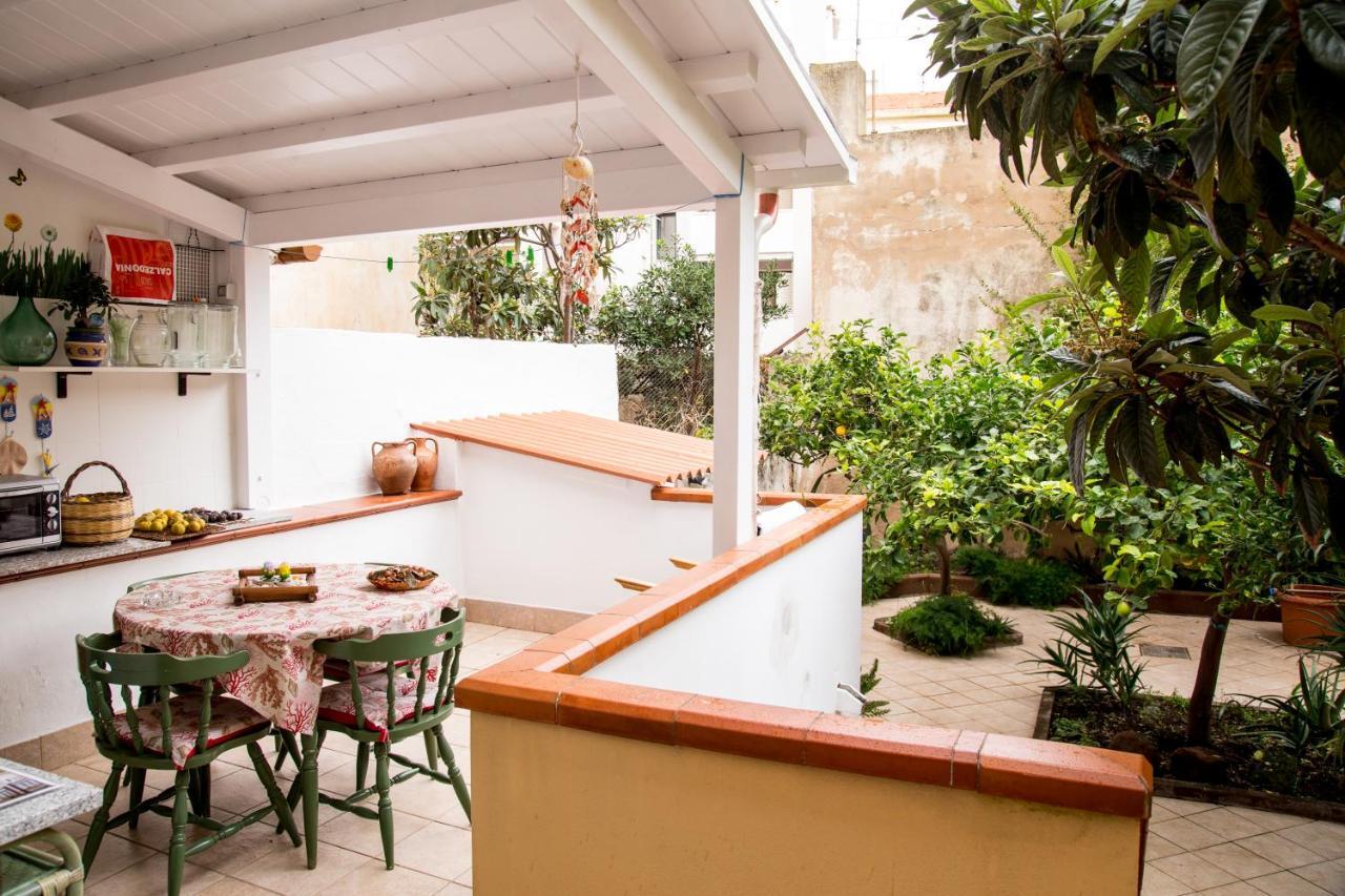 Casa Giglio Couette-café Alghero
